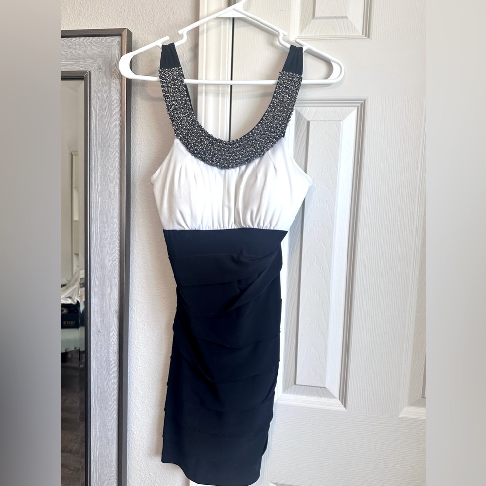 Jodi Kristopher black and white/ silver beaded dress